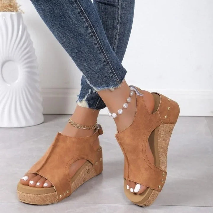 Caela - Sandali estivi alla moda con plateau e punta aperta per un comfort eccezionale e un look elegante