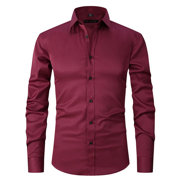 Camisa maschile slim fit di manga lunga con bottoni a contrasto per un look moderno ed elegante
