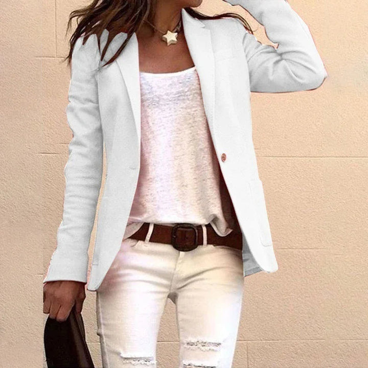 Elegante giacca Elise Slim Fit da donna: la vestibilità perfetta per un look alla moda ed elegante
