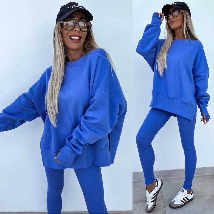 Comodo set lounge con felpa con cappuccio alla moda e pantaloni coordinati - perfetto per rilassarsi