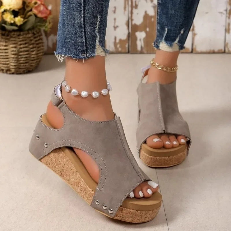Caela - Sandali estivi alla moda con plateau e punta aperta per un comfort eccezionale e un look elegante
