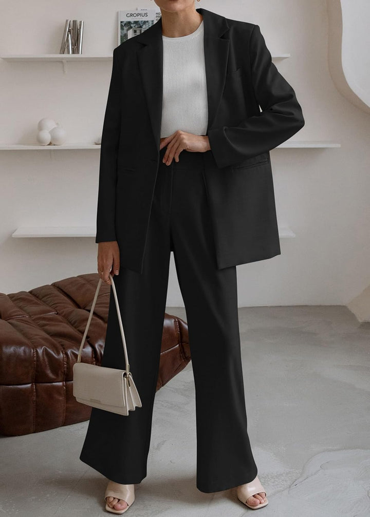 Elegante set giacca e pantaloni da donna, ideale per l'ufficio e per le uscite di tutti i giorni