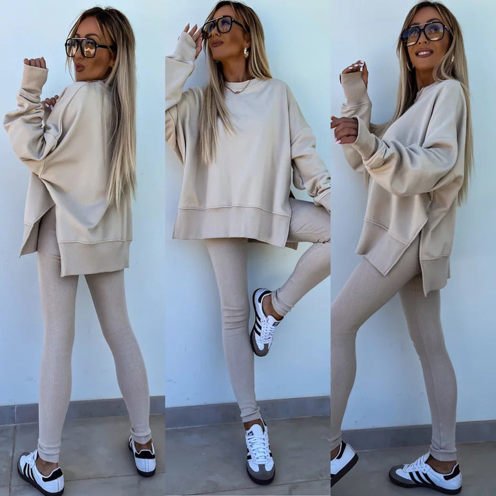 Comodo set lounge con felpa con cappuccio alla moda e pantaloni coordinati - perfetto per rilassarsi