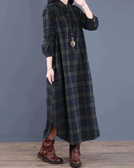 Elegante vestaglia da donna svasata con maniche lunghe e bottoni