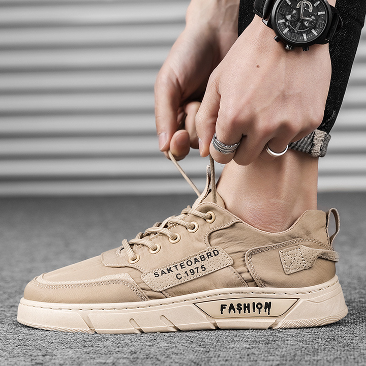 Esclusive scarpe sportive da uomo in tela con finiture uniche realizzate a mano
