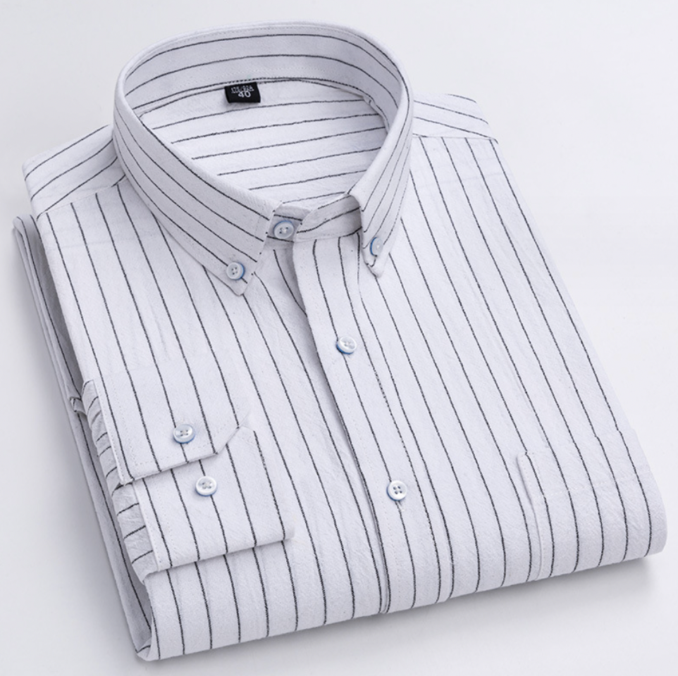 Elegante capo da uomo con cavigliera nel design trendy di Karo - vestibilità regolare per un perfetto look Smart Casual