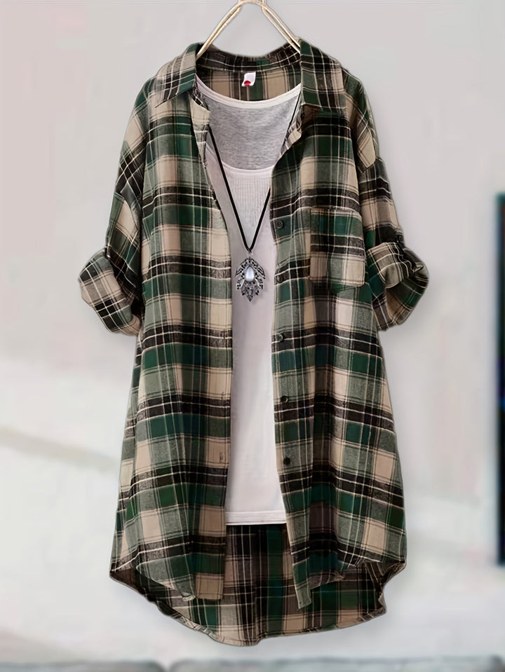 Elegante T-shirt lunga da donna con vistosi tagli sul petto