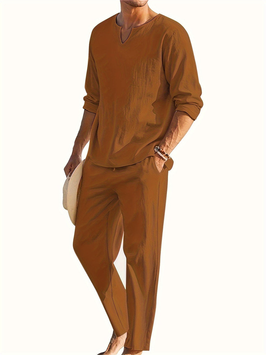 Elegante set da uomo con scollo a punta, polsini lunghi e comodi pantaloni larghi