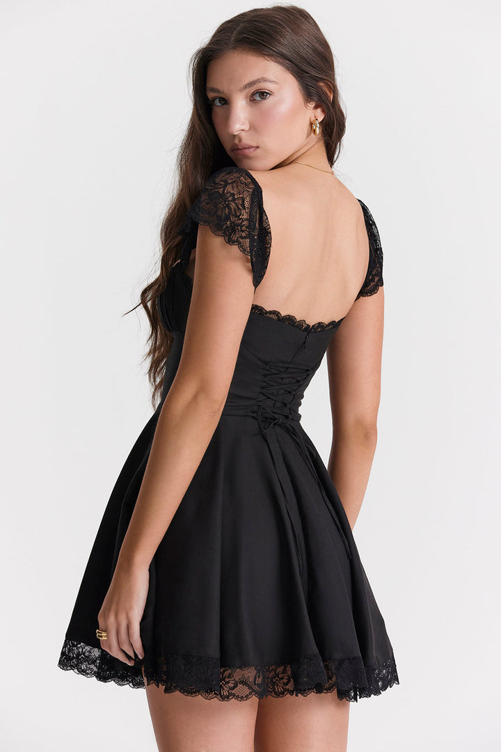 Elegante accappatoio da donna con chiusura a cerniera, polsini alla moda e un'esclusiva linea ad A zebrata - design moderno ed elegante