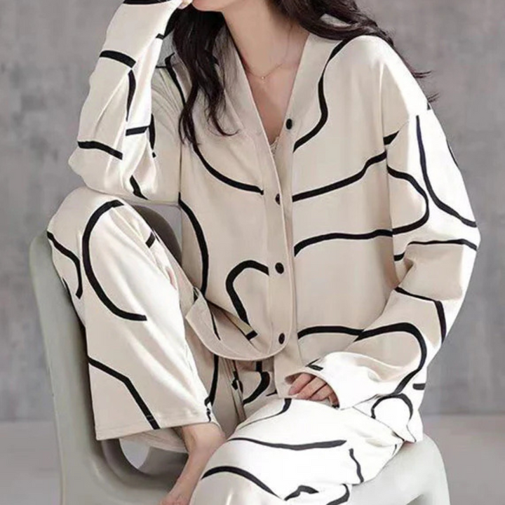 Elegante e lussuoso pigiama da donna KIMBERLY - comfort e stile per una serata fuori casa