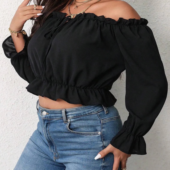 Elegante camicetta da donna con maniche a bufalo e scollatura a cuore: una scelta elegante, lunga e confortevole