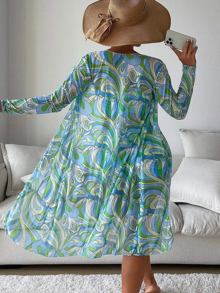 Elegante set da spiaggia da donna in 3 pezzi: cardigan lungo trasparente, top bikini frontale e pantaloncini a vita alta alla moda