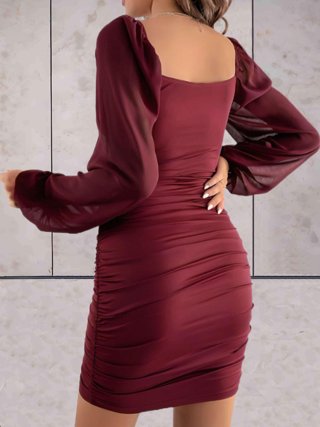 Vêtement Femmes Élégant Court avec Manches Amples pour un Style Sophistiqué