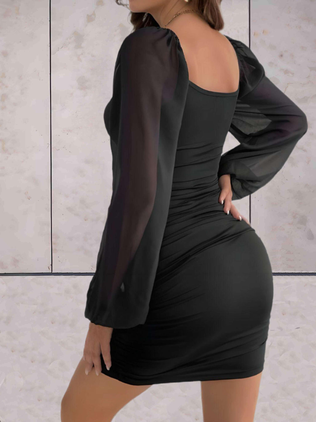Vêtement Femmes Élégant Court avec Manches Amples pour un Style Sophistiqué