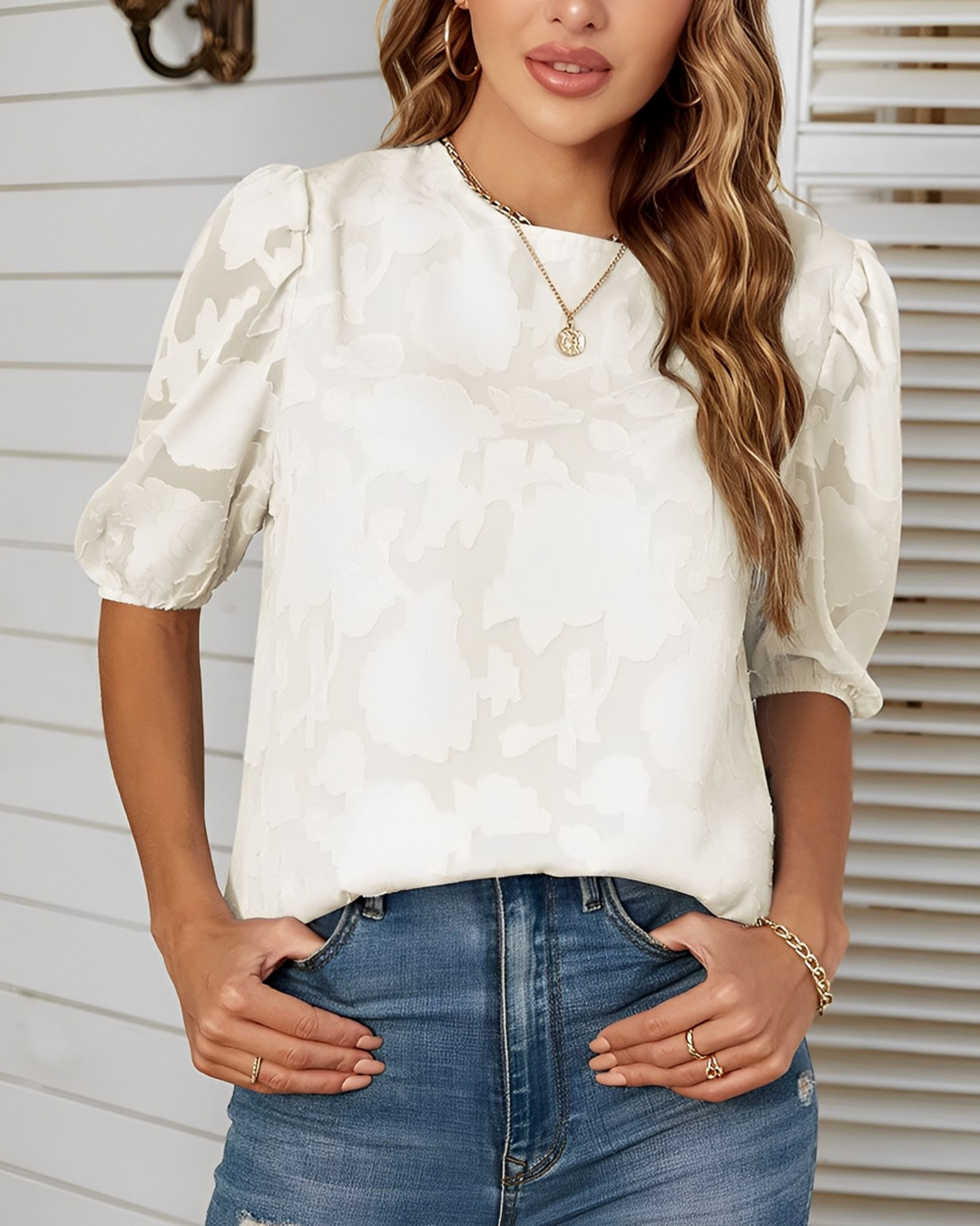 Elegante top in chiffon con motivo floreale e maniche a bolle adorabilmente divertenti