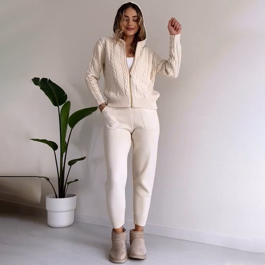 Set elegante e confortevole: giacca e pantaloni eleganti MANAHIL