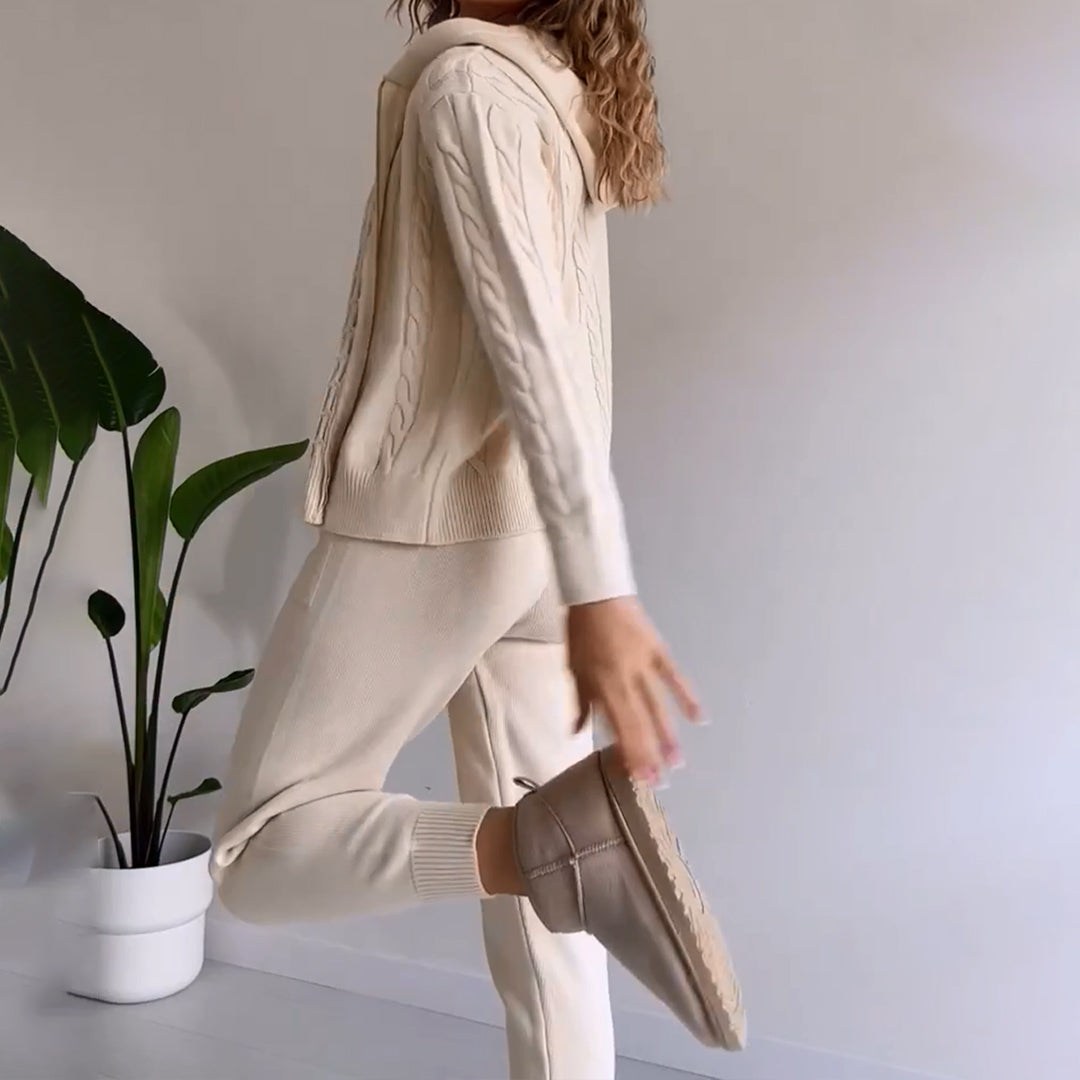 Set elegante e confortevole: giacca e pantaloni eleganti MANAHIL