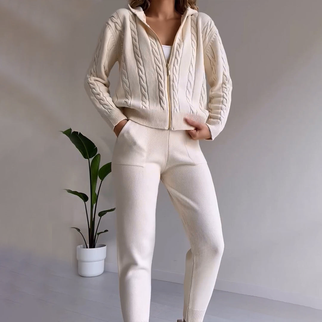 Set elegante e confortevole: giacca e pantaloni eleganti MANAHIL