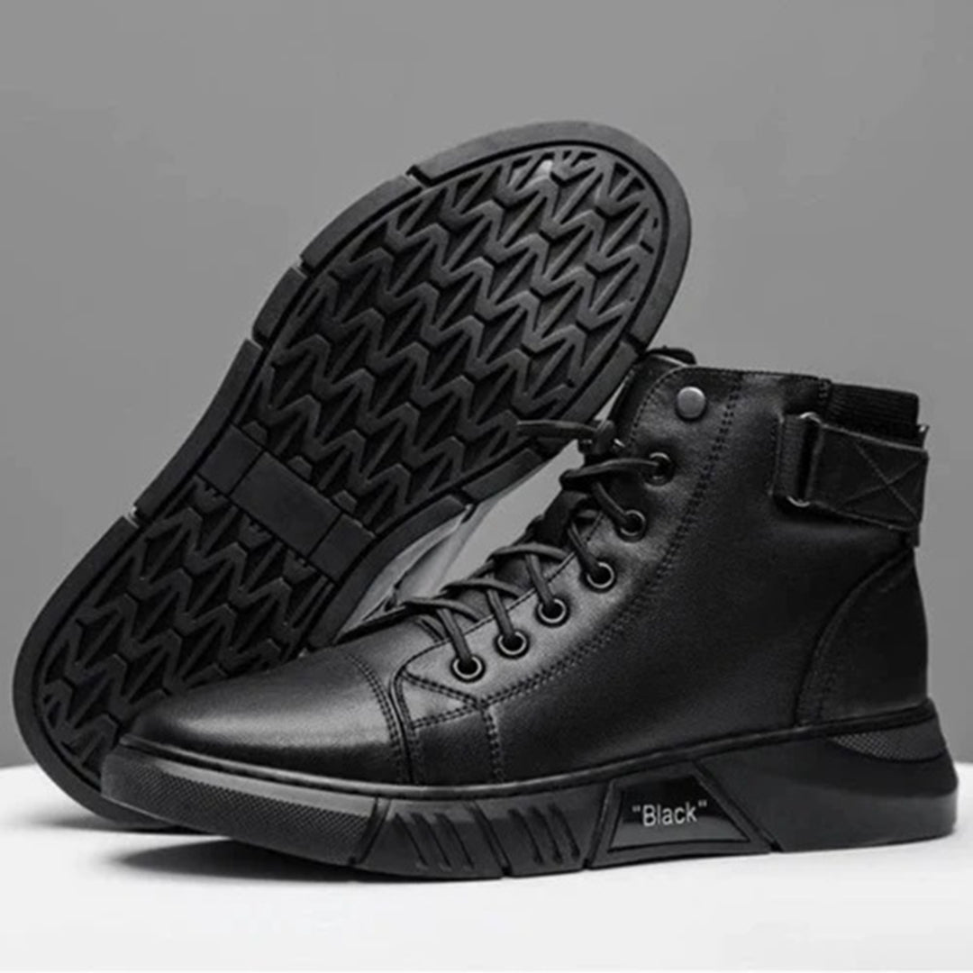 Scarpe ADLEMO nere: eleganza e comfort senza pari ad ogni passo
