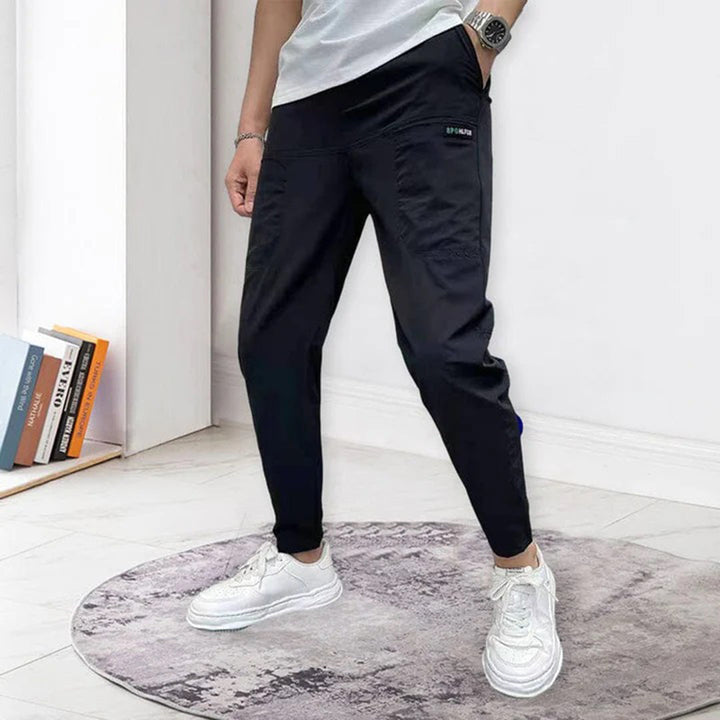 Pantaloni ALFIE: classici e comfort per tutti i giorni