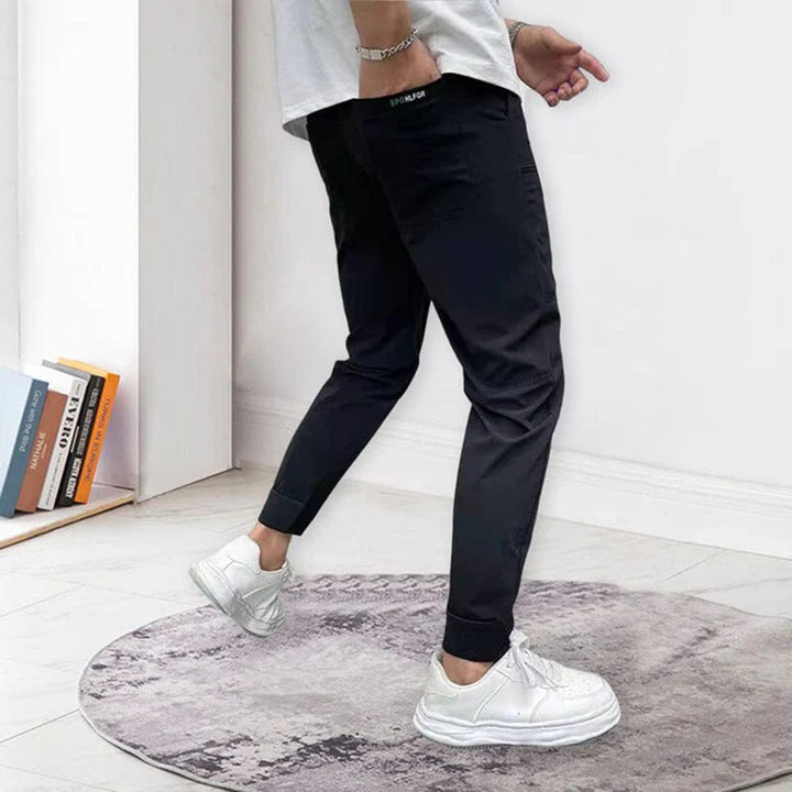 Pantaloni ALFIE: classici e comfort per tutti i giorni