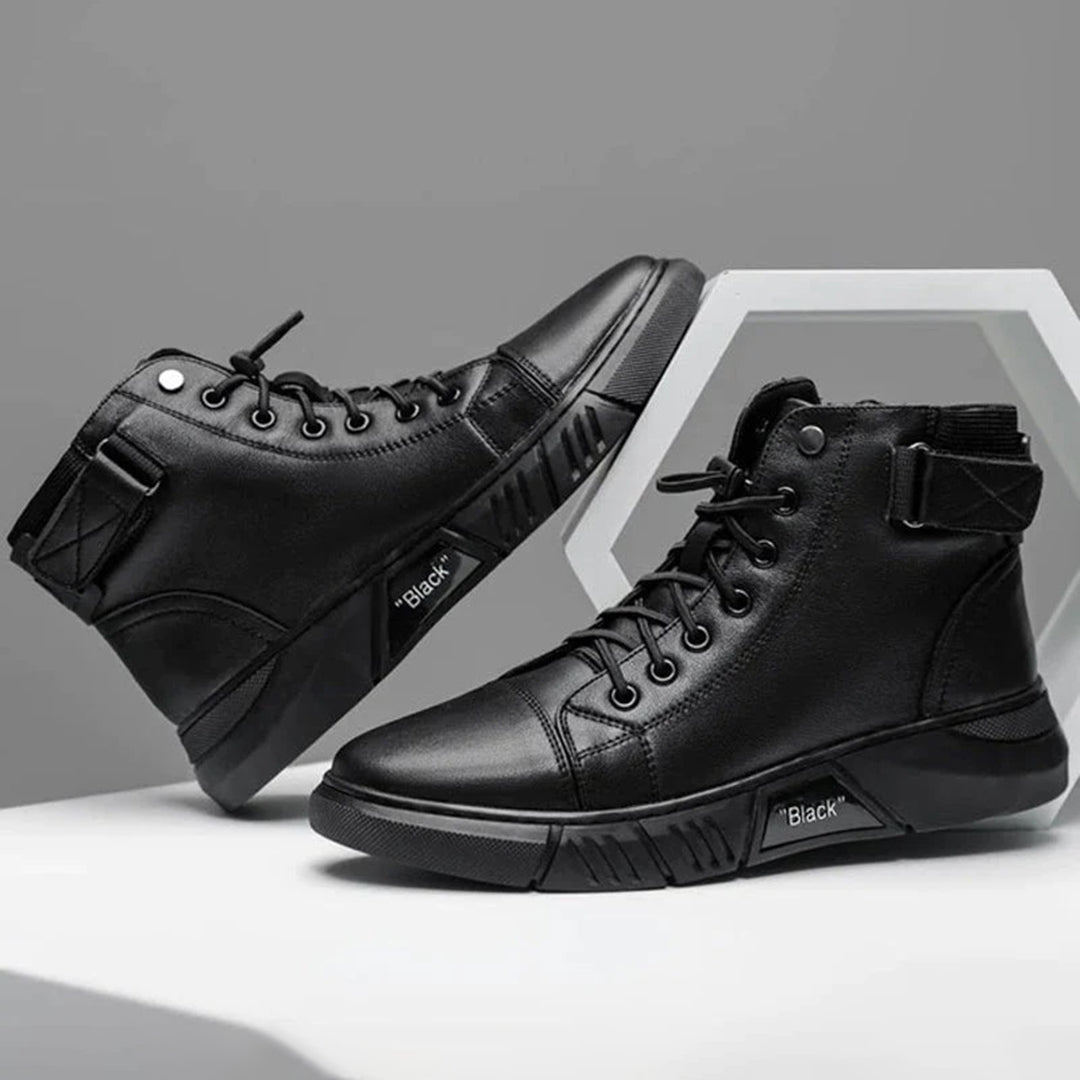 Scarpe ADLEMO nere: eleganza e comfort senza pari ad ogni passo