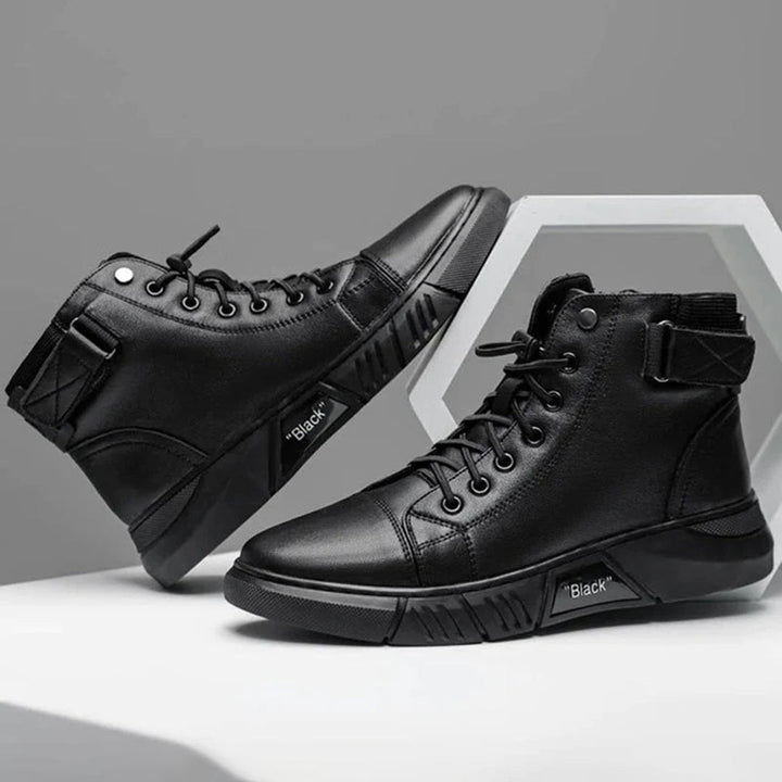 Scarpe ADLEMO nere: eleganza e comfort senza pari ad ogni passo