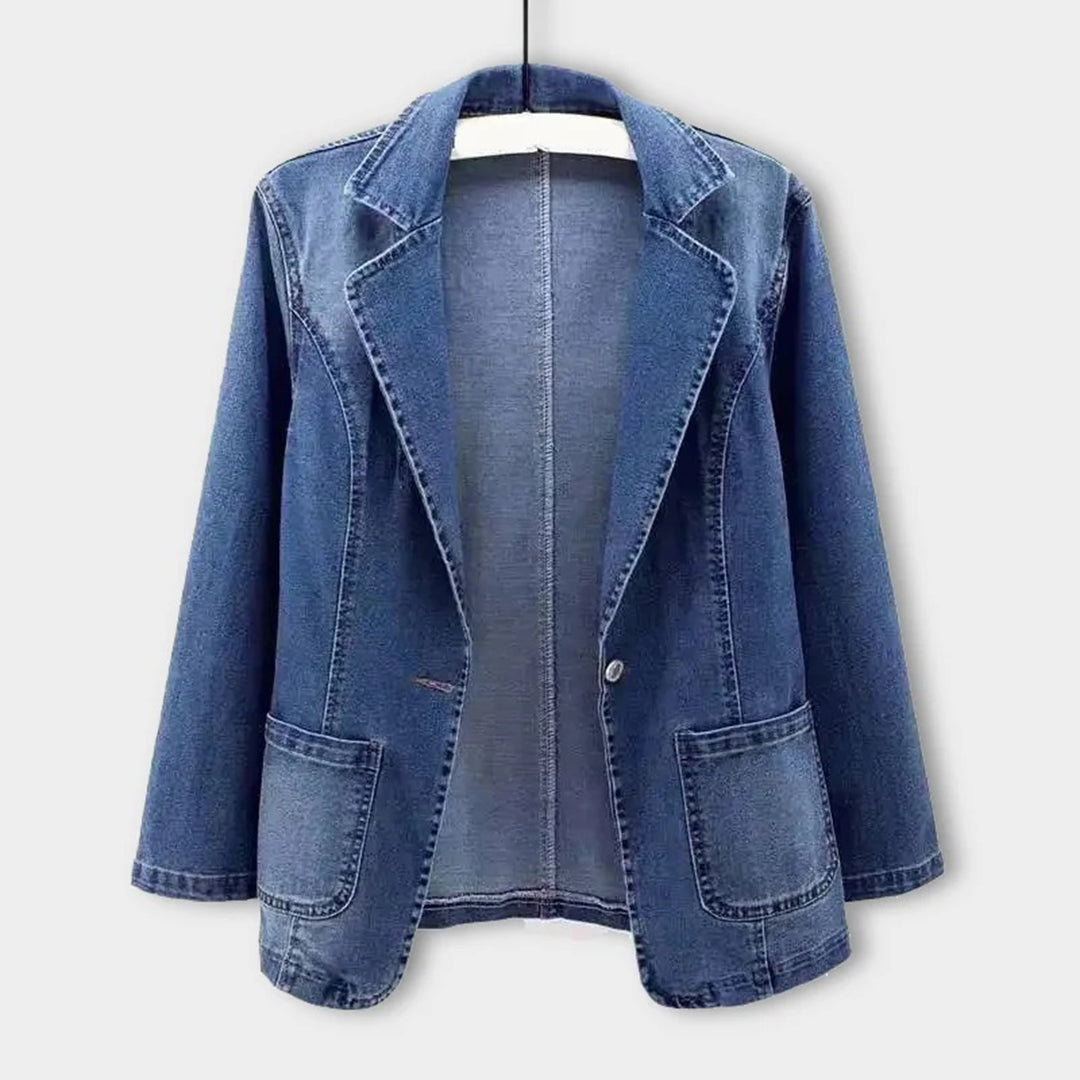 UrbanEdge - Una giacca in denim versatile e alla moda, con un taglio classico e uno stile elegante