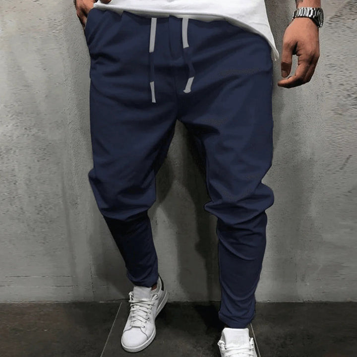 Pantaloni eleganti e comodi per l'uomo moderno - ALOJZ