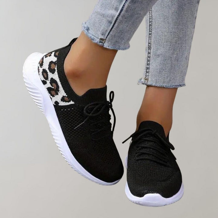 Tênis Feminino Leve e Respirável em Malha Tricotada - Conforto Casual com Cadarço