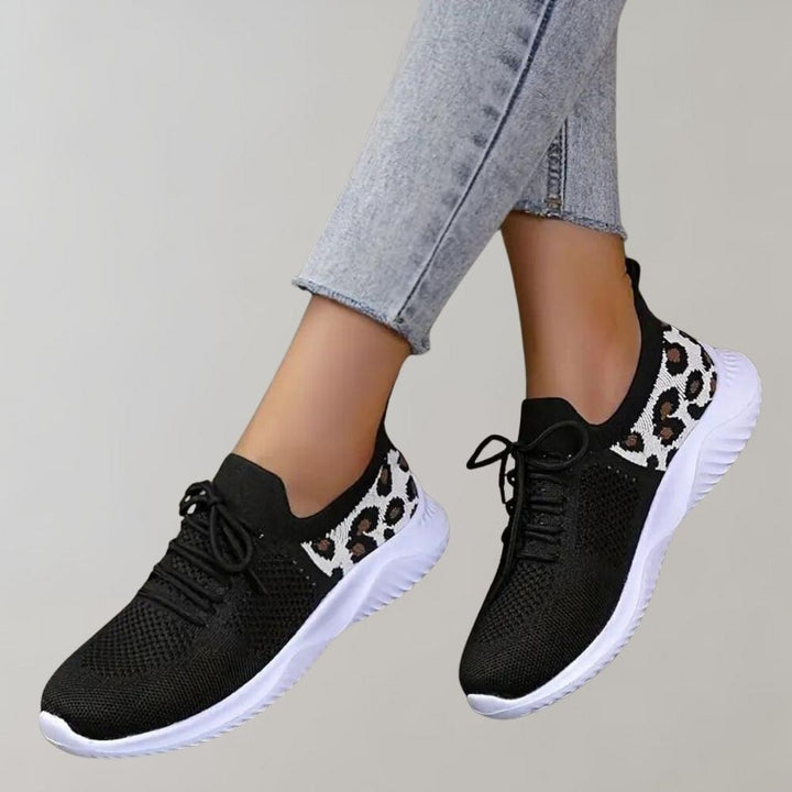 Tênis Feminino Leve e Respirável em Malha Tricotada - Conforto Casual com Cadarço
