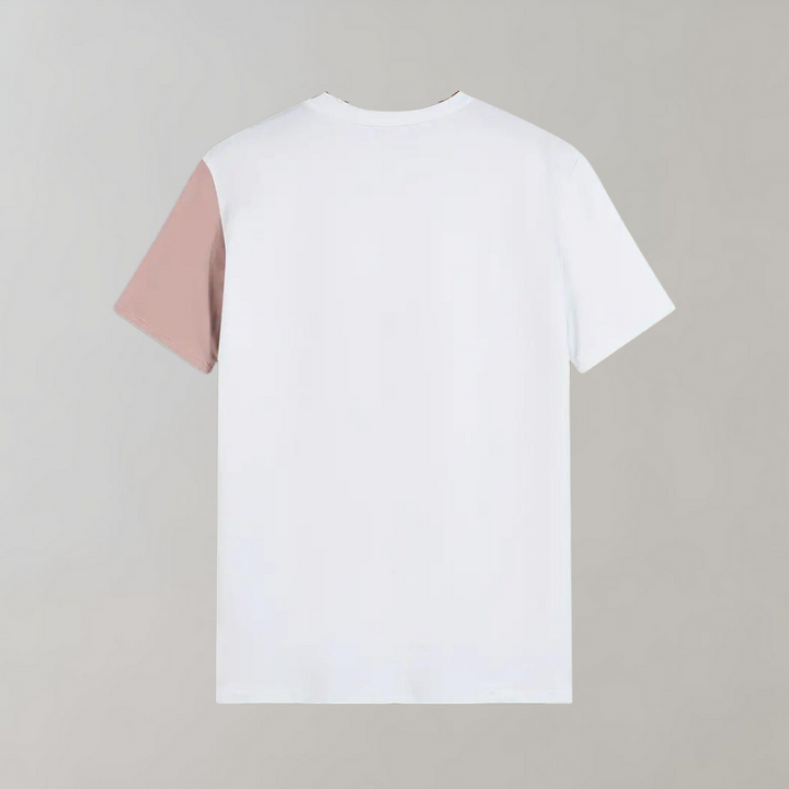 Una T-shirt Lex a blocchi di colore alla moda per ogni stile