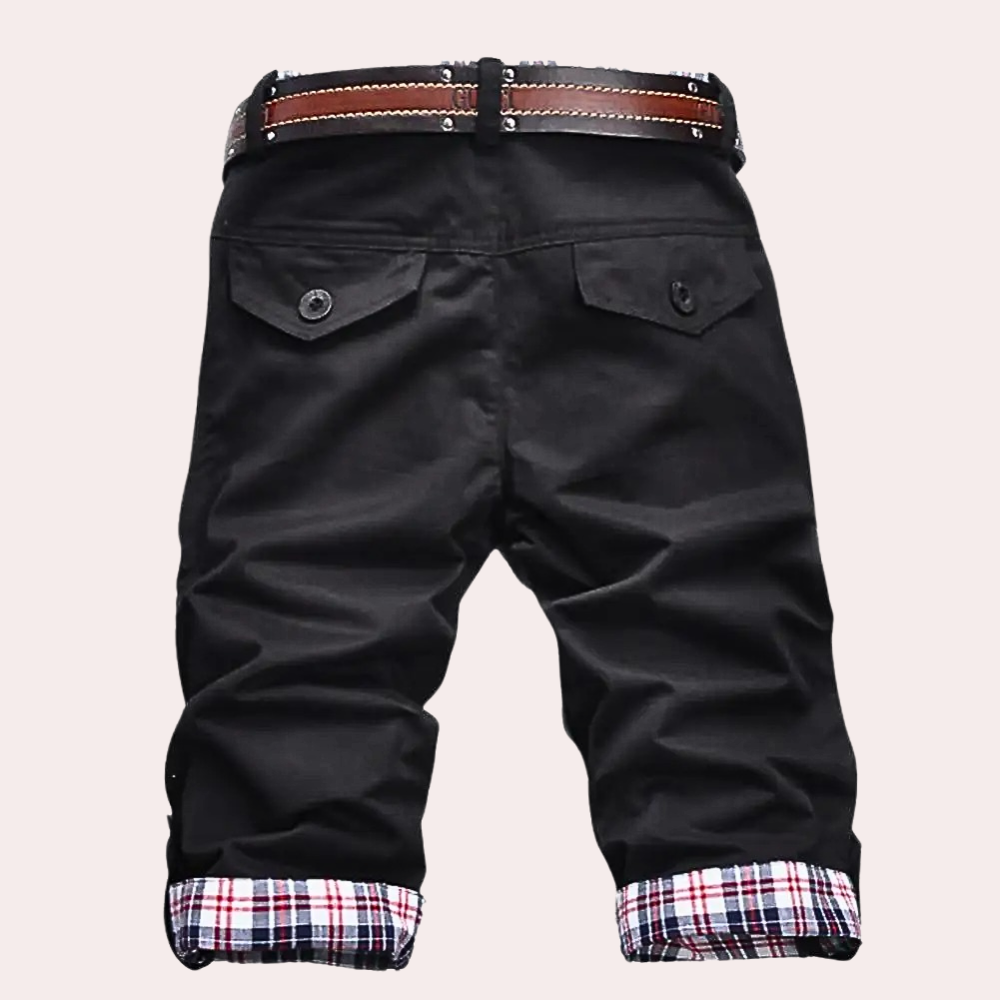 Scoprite lo stile perfetto con gli eleganti pantaloncini da uomo Curtis, perfetti per ogni situazione!