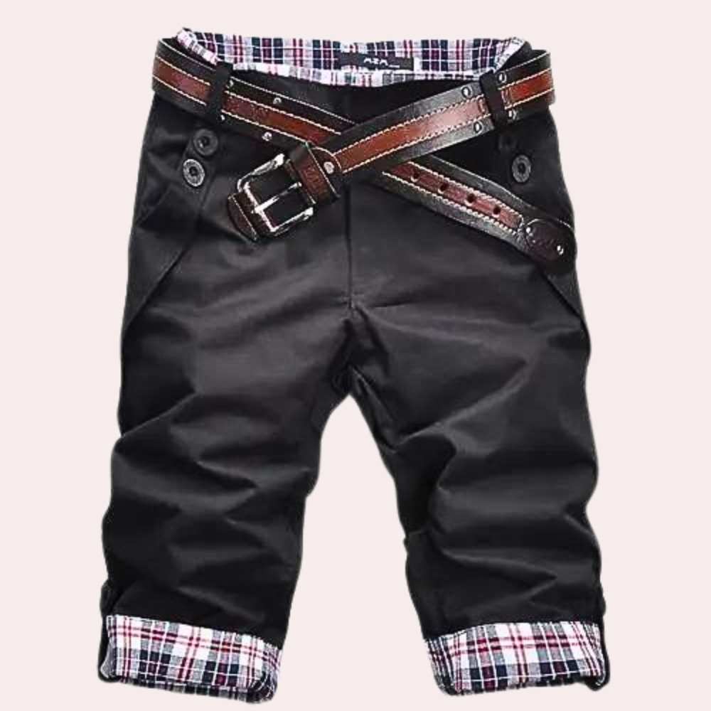 Scoprite lo stile perfetto con gli eleganti pantaloncini da uomo Curtis, perfetti per ogni situazione!