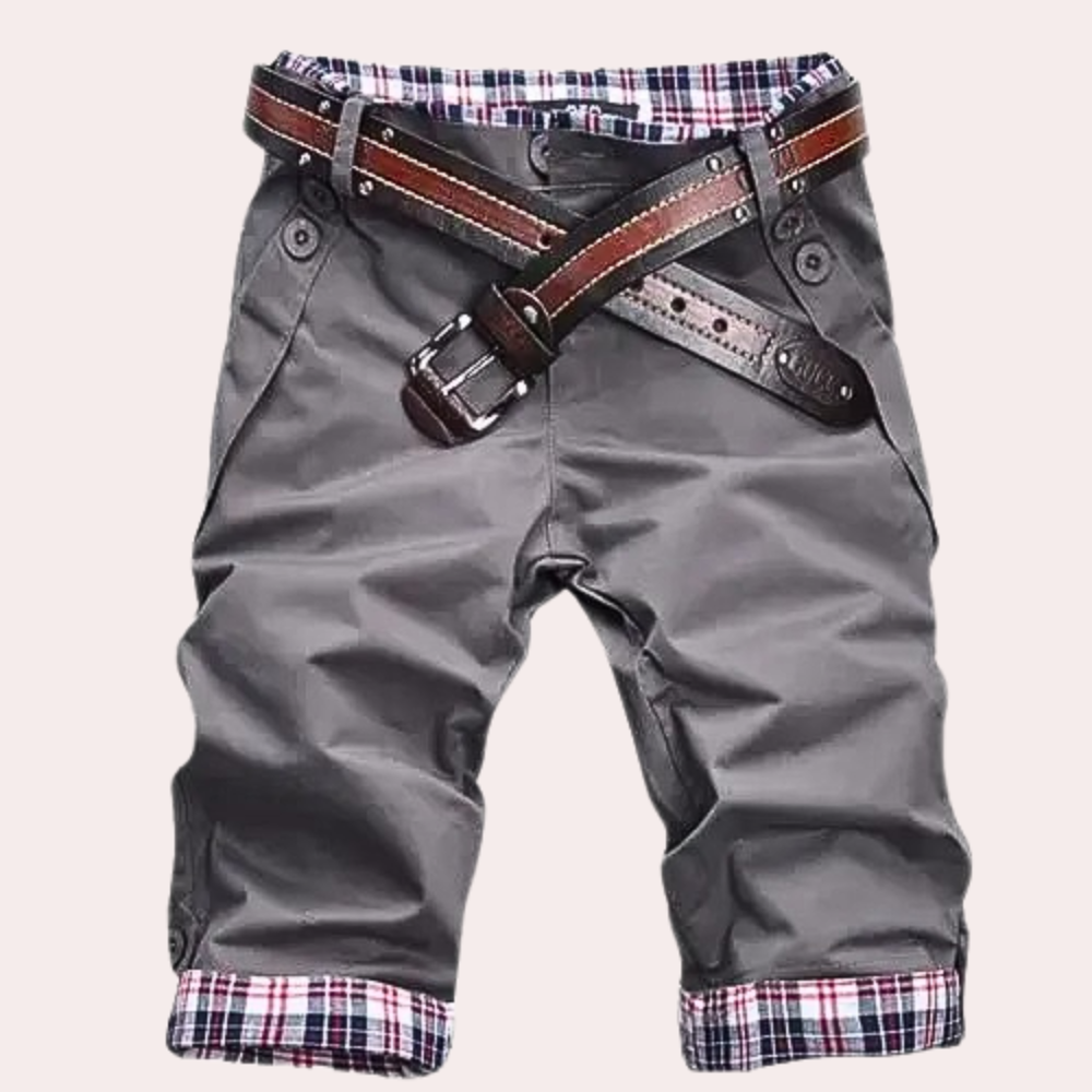 Scoprite lo stile perfetto con gli eleganti pantaloncini da uomo Curtis, perfetti per ogni situazione!