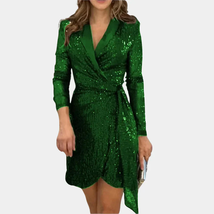 Elegante miniabito Riva con scollo a punta e collo a revers alla moda