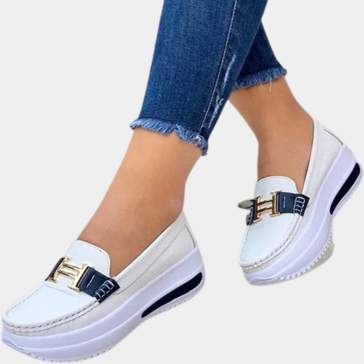 Scarpe da donna eleganti per le occasioni speciali che combinano eleganza e comfort