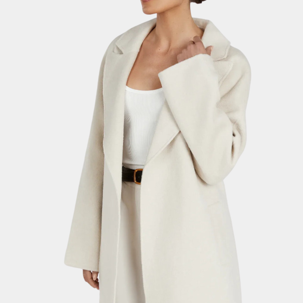 Elegante trench da donna - una scelta classica ed elegante per ogni occasione