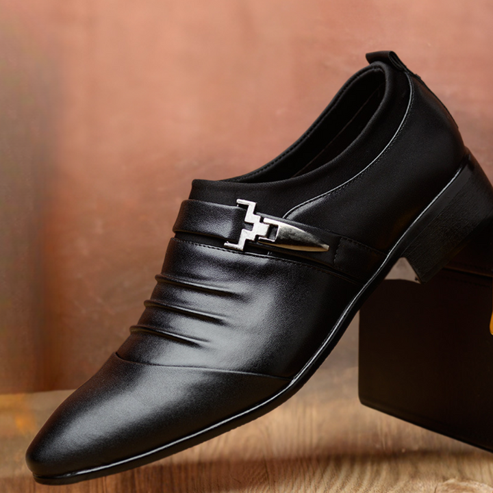 Eccezionali scarpe eleganti da uomo: combinano lo stile classico con l'eleganza casual