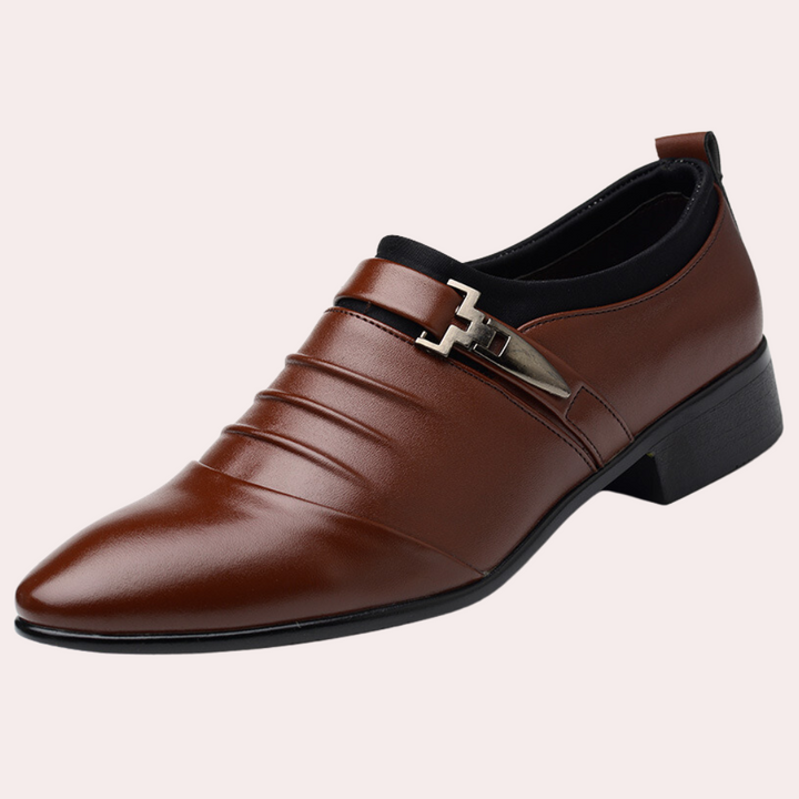 Eccezionali scarpe eleganti da uomo: combinano lo stile classico con l'eleganza casual
