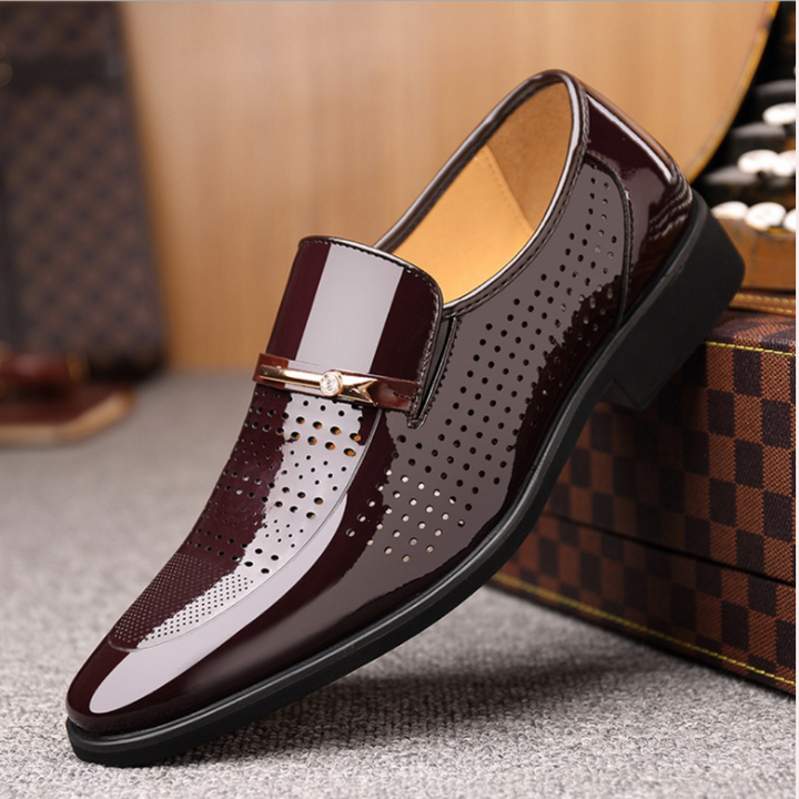 Scarpe eleganti e lussuose per il professionista moderno