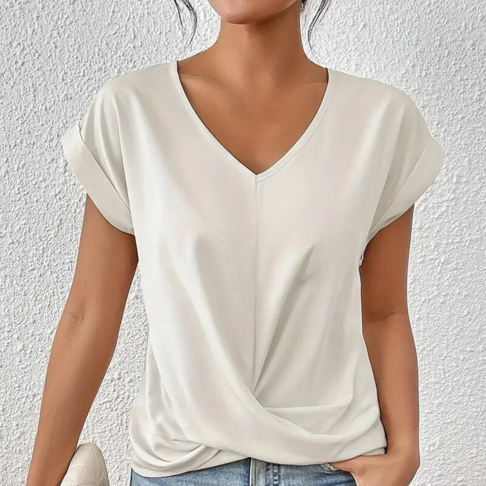 Elegante camicia da donna con sorprendente scollatura a V