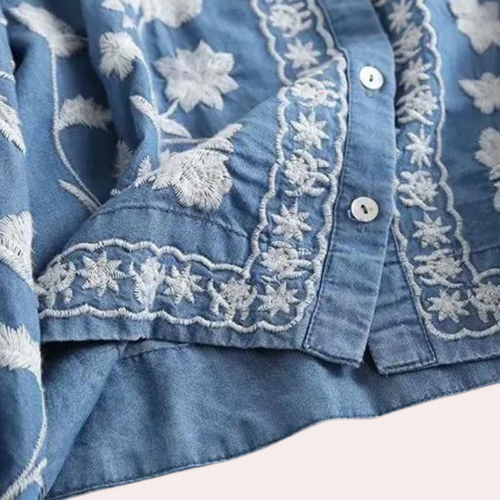 Elegante cardigan Breanne con fiori ricamati per donna