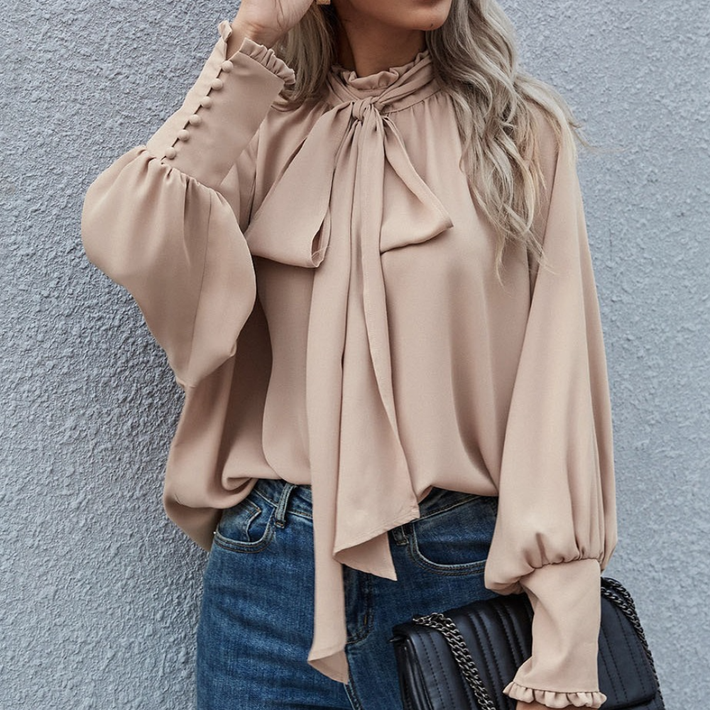 Elegante blusa Isalie in chiffon con fiocco e maniche a palloncino - un look elegante e raffinato