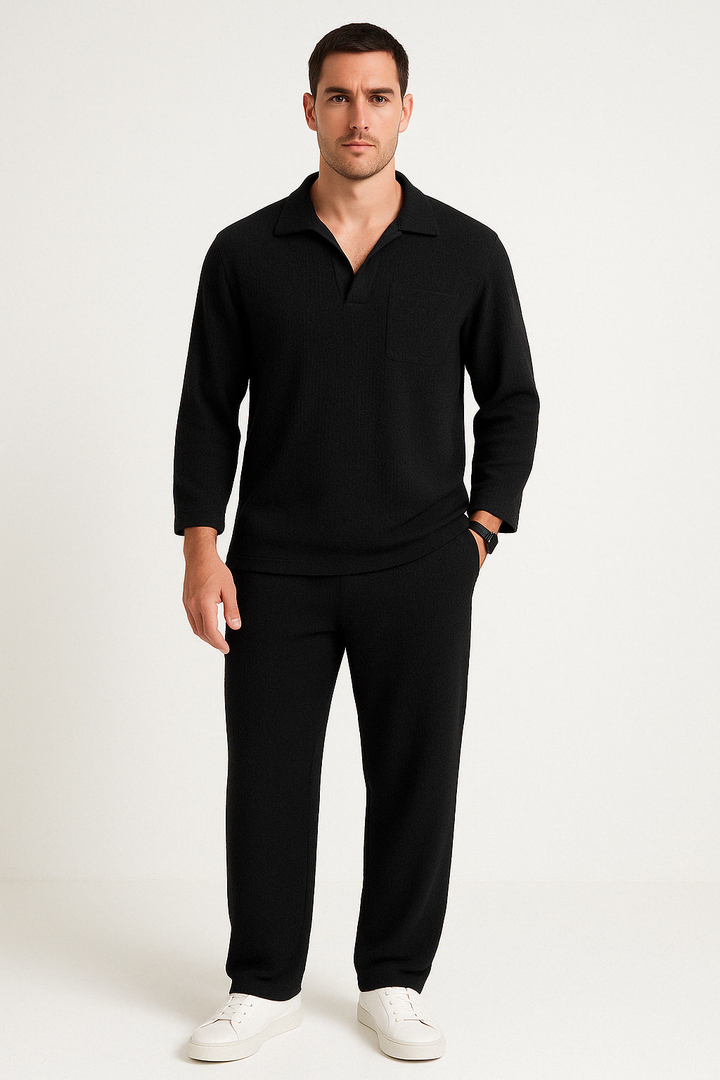 Confortevole set da uomo - elegante camicia a maniche lunghe e morbidi pantaloni in materiale pregiato