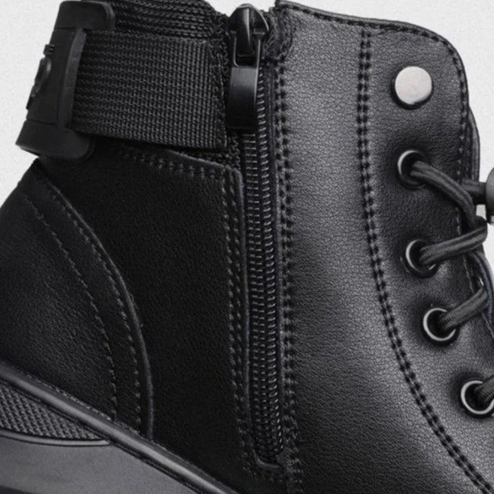 Scarpe ADLEMO nere: eleganza e comfort senza pari ad ogni passo