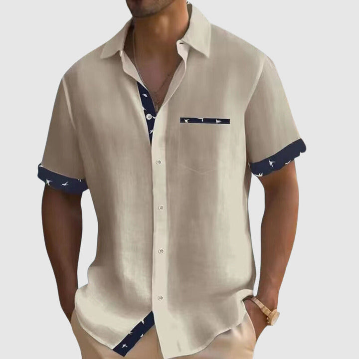 Elegante gilet da uomo con stampa a righe di tendenza, perfetto per le avventure in vacanza
