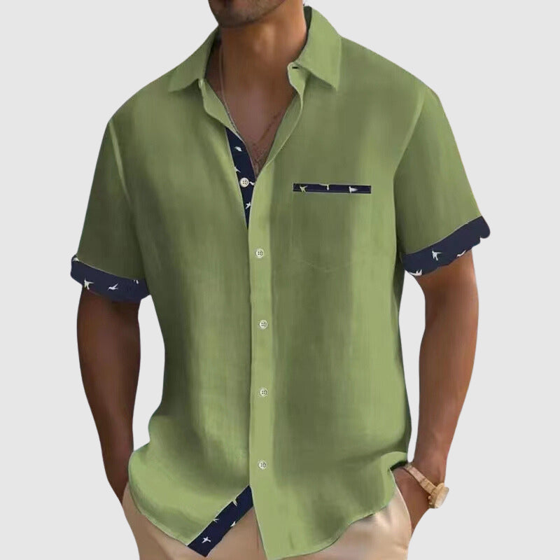 Elegante gilet da uomo con stampa a righe di tendenza, perfetto per le avventure in vacanza