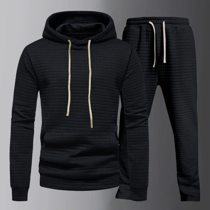 Set di eleganti felpe con cappuccio con coulisse regolabile e comodi pantaloni assorti da uomo