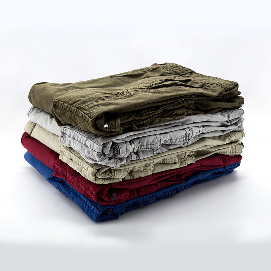 Pantaloncini cargo da uomo in cotone resistente con molteplici tasche funzionali - comodi ed eleganti per ogni occasione